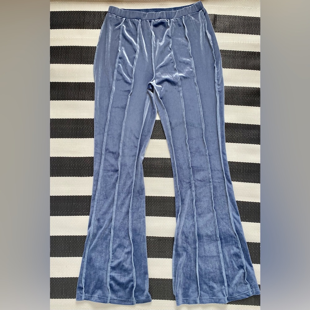 NEW SHEIN High Waist Flare Leg Velvet Pants